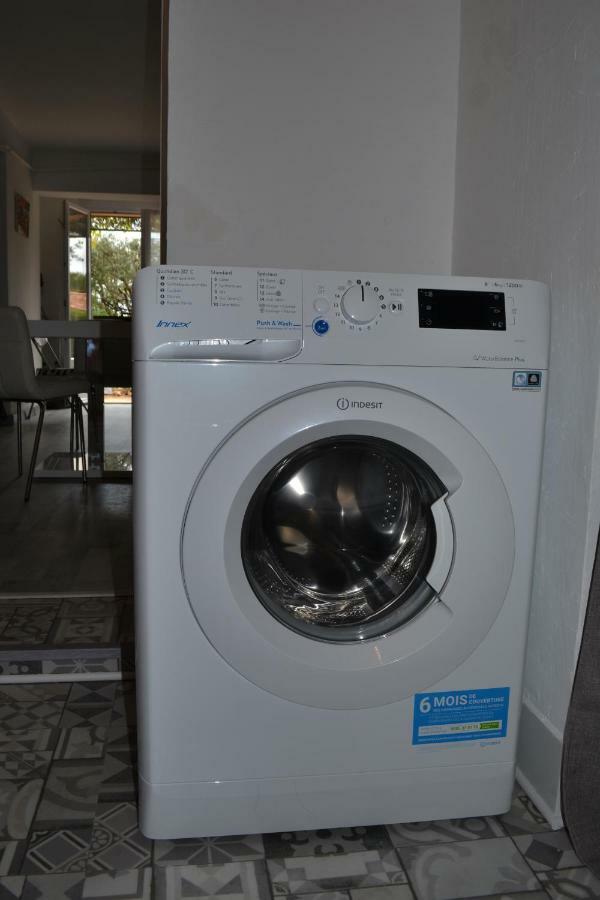 Apartment Les Moulins แซ็ง-ทรอเป ภายนอก รูปภาพ